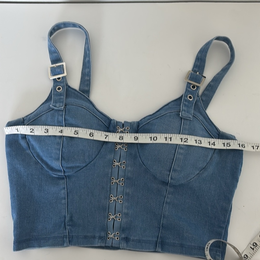 Edgy Streetwear BUNDLE (4)  Bustier Shorts Tee Button Down Y2k Coquette Festival - Picture 11 of 16